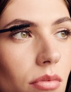 Dr. Hauschka Make-Up Long Lasting Mascara dolgoobstojna maskara odtenek 01 black 8 ml