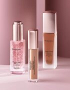 Elizabeth Arden Flawless Finish Skincaring Concealer dolgoobstojni korektor odtenek 145 5.9 ml