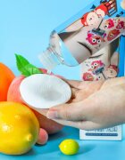 Elizavecca Milky Piggy Hell-Pore Clean Up AHA Fruit Toner tonik za redukcijo razširjenih por s piling učinkom 200 ml