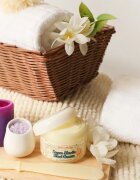 Elizavecca Milky Piggy Super Elastic Bust Cream učvrstitvena krema za prsi s kolagenom 100 g