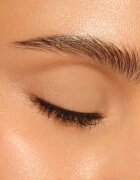 essence BLUR NUDE senčila za oči v svičniku odtenek 02 Soft Macchiato 1.2 g