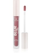 essence Blur Soufflé mat tekoča šminka odtenek 10 Status Toast 3.6 ml