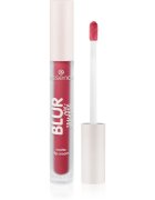 essence Blur Soufflé mat tekoča šminka odtenek 11 Clickbait 3.6 ml
