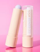 essence CC COVERstick kremasti korektor v paličici odtenek 20 Purple 6 g
