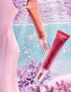 essence Disney The Little Mermaid tekoče rdečilo odtenek 02 A Splash Of Freedom 17 ml