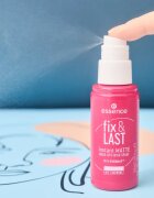 essence Fix & LAST MATTE matirajoče pršilo za utrjevanje make-upa 50 ml