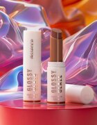 essence Glossy Glaze šminka z visokim sijajem odtenek 01 Livin La Vida Mocha 1.9 g