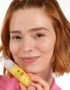 essence glow like HONEY posvetlitvena podlaga z gelasto teksturo 30 ml
