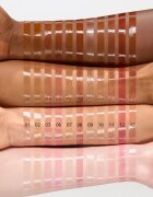 essence Hydra Kiss vlažilno olje za ustnice odtenek 12 Ruby Sparkle 4 ml