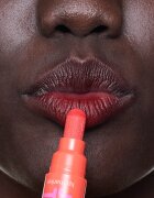 essence JUICY TINT flomaster za ustnice odtenek 02 Strawberry Szn 3.5 ml