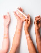 essence love that GLOW & BRONZE paleta za konture obraza 16 g