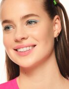 essence META GLOW svinčnik za oči odtenek 04 Chromalicious 0.22 g