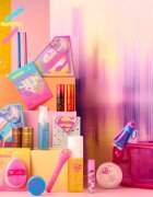 essence Superman paleta senčil za oči odtenek 01 Find your power 7 g