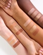 essence The Peach Edition paleta senčil za oči mini 3.6 g