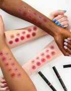 essence The slim STICK dolgoobstojna šminka odtenek 108 Nice Spice 17 ml