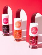 essence WHAT A TINT! tekoče rdečilo in sijaj za ustnice odtenek 03 Peachy Vibes 4.9 ml