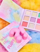 essence WHAT THE FLUFF?! paleta senčil za oči odtenek 01 Cotton Candy Skies 11.6 g