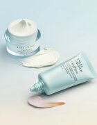 Estée Lauder DayWear Multi-Protection Anti-Oxidant 24H-Moisture Creme (Normal/Combination Skin) dnevna zaščitna krema za normalno do mešano kožo SPF 1