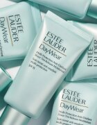Estée Lauder DayWear Multi-Protection Anti-Oxidant Sheer Tint Release Moisturizer SPF 15 tonirana vlažilna krema za vse tipe kože SPF 15 30 ml