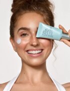 Estée Lauder DayWear Multi-Protection Anti-Oxidant Sheer Tint Release Moisturizer SPF 15 tonirana vlažilna krema za vse tipe kože SPF 15 50 ml