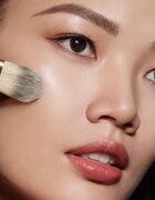 Estée Lauder Futurist Aqua Brilliance™ Watery Glow Primer posvetlitvena podlaga z vlažilnim učinkom 40 ml