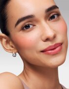 Estée Lauder Glossy Pout Lip Oil vlažilni sijaj za ustnice odtenek Strawberry Milk 6 ml