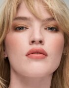 Estée Lauder Pure Color The Essential Eyeshadow Quad paleta senčil za oči z aplikatorjem odtenek Gallery Hop 4 g