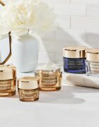 Estée Lauder Revitalizing Supreme+ Bright Radiance Power Soft Creme revitalizacijska krema za obraz za posvetlitev in zgladitev kože 50 ml