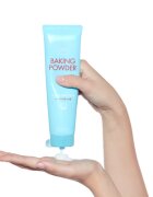 ETUDE Baking Powder čistilni piling za obraz s hladilnim učinkom 200 g