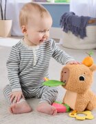 Fisher-Price Snuggly Snacky Capy plišasta igrača z ropotuljico 1 kos
