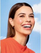 flormar Puffy Liquid Contour krema za konture z aplikatorjem odtenek 001 Amber 12 ml