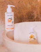 Folk & Flora Sea Buckthorn zaščitna krema za roke s hranilnim učinkom 150 ml
