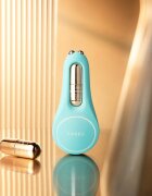 FOREO BEAR™ 2 eyes & lips mikrotokovna naprava za čvrstejši obraz za okoli oči in ustnic Arctic Blue 1 kos