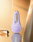 FOREO BEAR™ 2 eyes & lips mikrotokovna naprava za čvrstejši obraz za okoli oči in ustnic Lavender 1 kos
