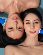 FOREO ESPADA™ 2 pero z modro lučko za pomirjenje pojava aken Cobalt Blue 1 kos