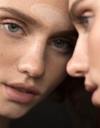 FOREO FAQ™ Microneedling Anti-Wrinkle obliži za čelo proti gubam s hialuronsko kislino 3 kos