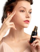 FOREO FAQ™ P1 Manuka Honey Primer intenzivna vlažilna in revitalizacijska krema proti gubam 30 ml