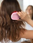 FOREO FLIP™ LED Detangling Hairbrush krtača za lase z LED-osvetlitvijo Pearl Pink 1 kos