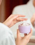 FOREO KIWI™ Active Pore & Blackhead Mask maska za čiščenje por proti črnim pikicam 100 g