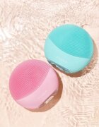 FOREO LUNA™ 3 Mini čistilna sonična naprava Mint 1 kos