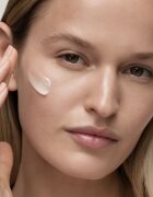 fresh Black Tea Instant Perfecting Mask intenzivna gladilna maska za obraz 30 ml