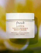 fresh Lotus Youth Preserve Moisturizer posvetlitvena vlažilna krema proti staranju 50 ml