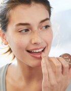 fresh Sugar Hydrating Lip Balm vlažilni balzam za ustnice Coconut 6 g
