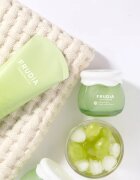 Frudia Green Grape vlažilna gel krema za zmanjšanje por 10 g