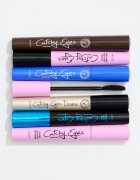 GOSH COPENHAGEN Catchy Eyes maskara za podaljšanje in ločevanje trepalnic odtenek Black 8 ml