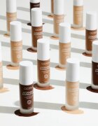 GOSH COPENHAGEN Hydramatt lahki vlažilni tekoči puder z mat učinkom odtenek 004R Light 30 ml