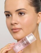 GOSH COPENHAGEN Prime'n Set Dewy Skin posvetlitveno fiksacijsko pršilo za obraz 50 ml