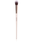 GOSH COPENHAGEN Setting & Highlighter Brush čopič za osvetljevalec 1 kos
