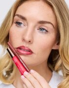 GOSH COPENHAGEN Soft`n Tinted balzam za ustnice za toniranje SPF 15 odtenek 008 Cherry Soda 8 ml