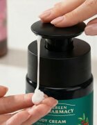 Green Pharmacy Green Coffee & Ginger Oil krema za telo 739 ml